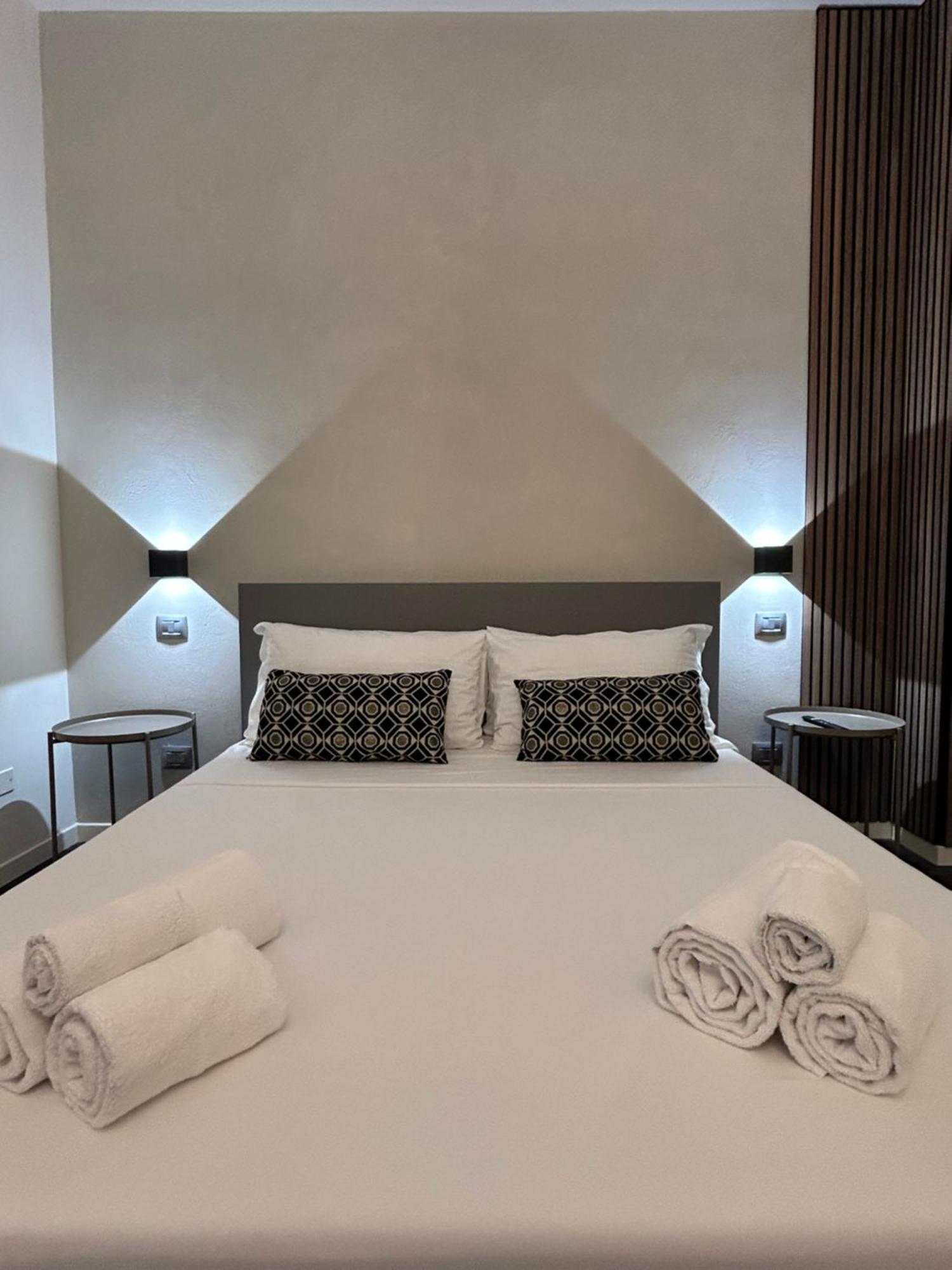 Tezone Seven Apartments Verona Kültér fotó